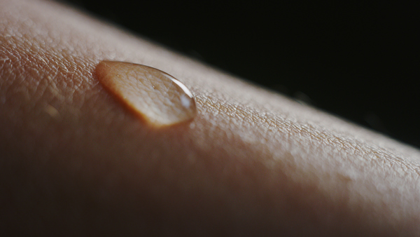 Oily dry-skin vs dehydrated skin